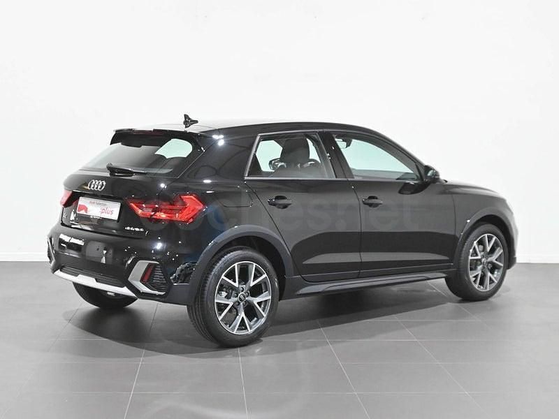 Nuevo Audi A1 116 CV (85 kW) 2025 Negro SUV
