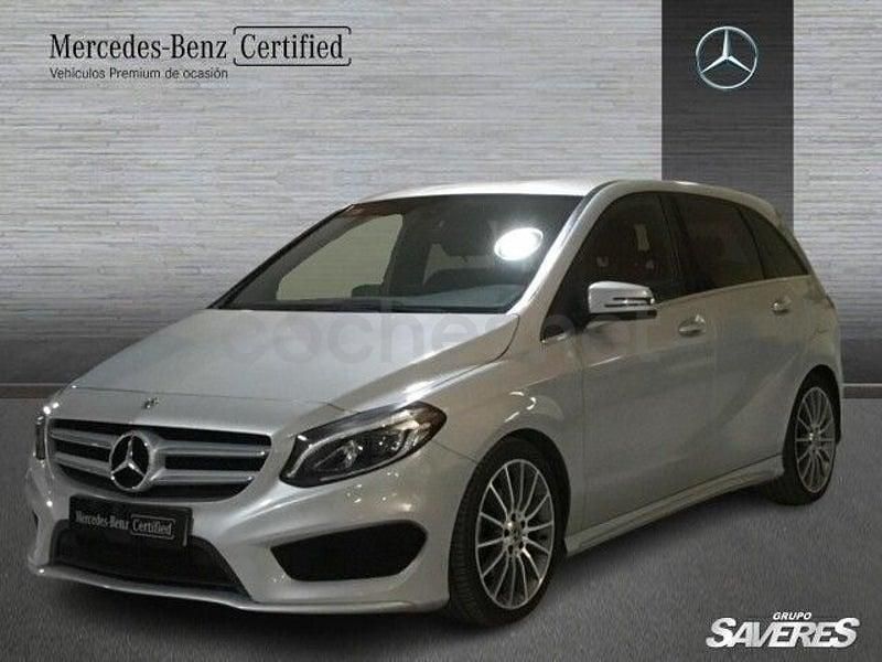 Usado Mercedes B200 136 CV (100 kW) 2019 Gris / plata Monovolumen