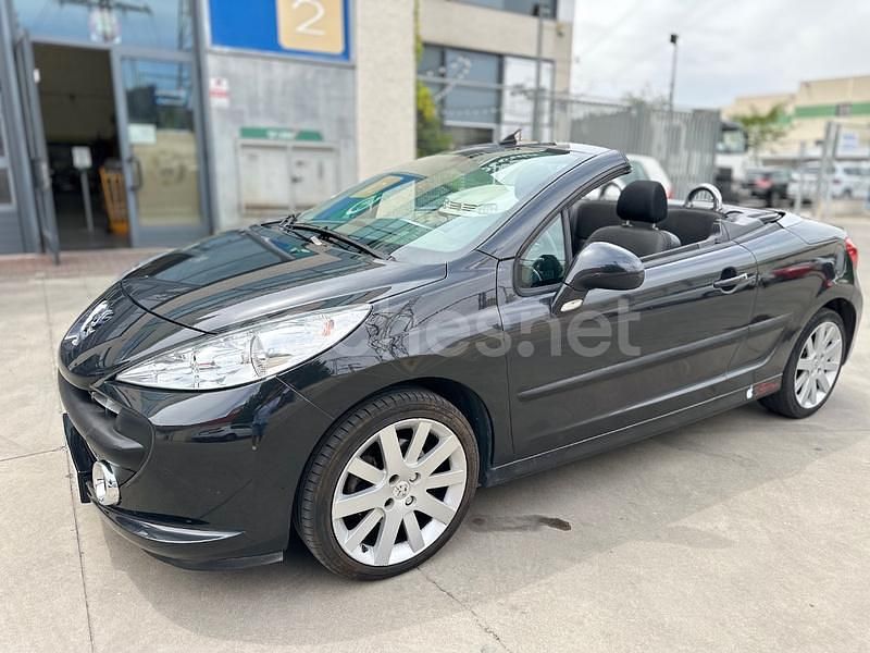 Negro Usado 2007 Peugeot 207 CC Sport Descapotable | 3480 € (Buen precio) - Imagen 1/4
