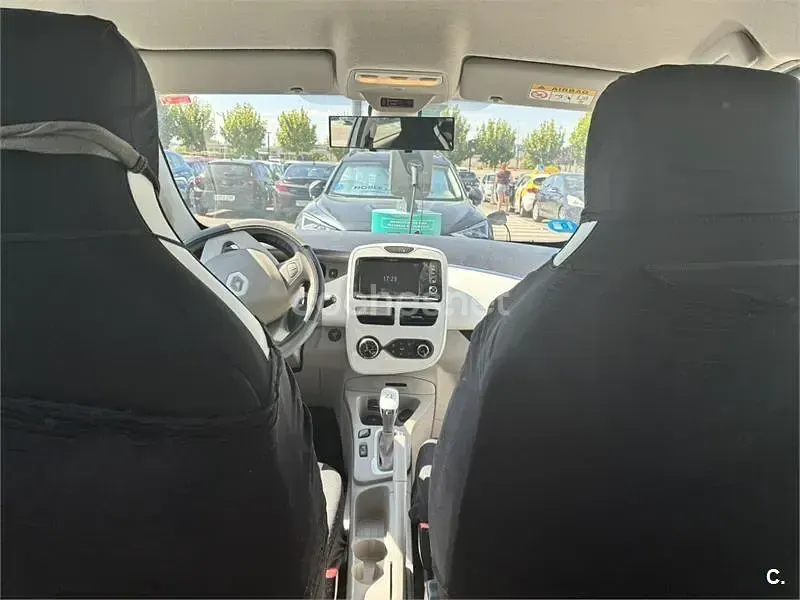 Usado Renault Zoe Life 2016 Eléctrico Utilitario