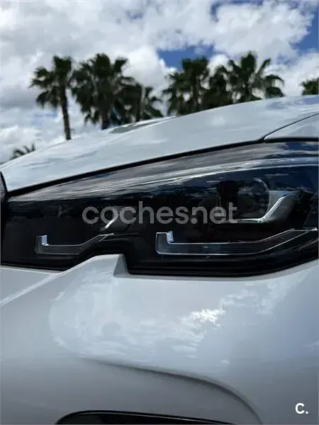 Usado BMW 330e Comfort Edition 292 CV (214 kW) 2022 Blanco Familiar
