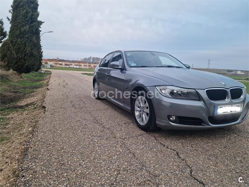Usado BMW 316 115 CV (84 kW) 2011 Gris / plata Berlina