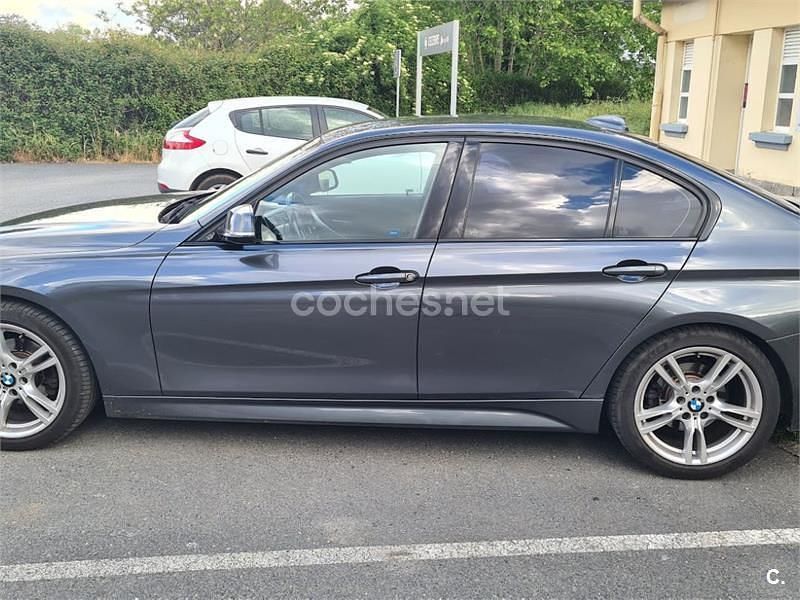 Usado BMW 318 Sport Line 143 CV (105 kW) 2013 Gris / plata Berlina