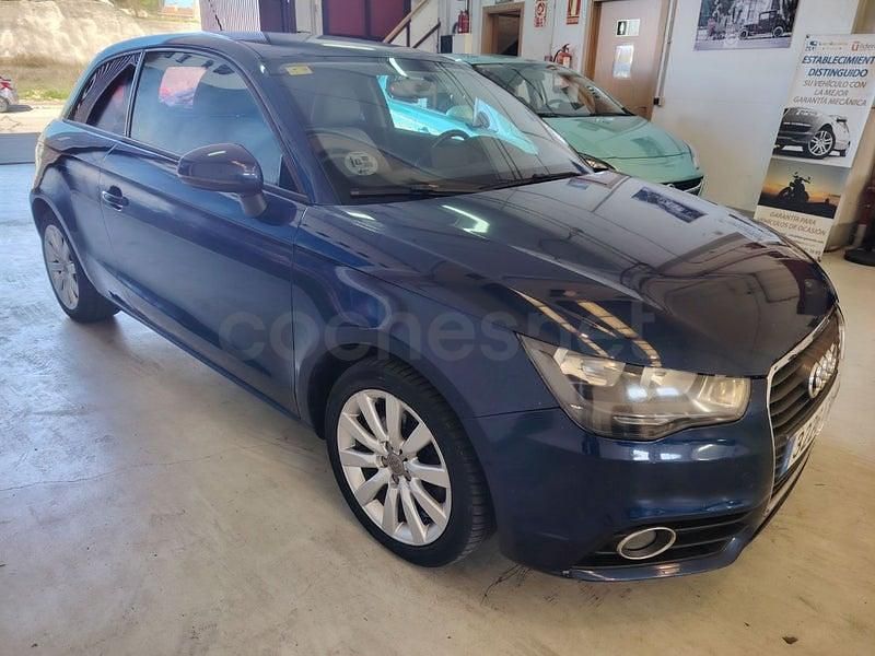 Usado Audi A1 Ambition 105 CV (77 kW) 2010 Azul Utilitario