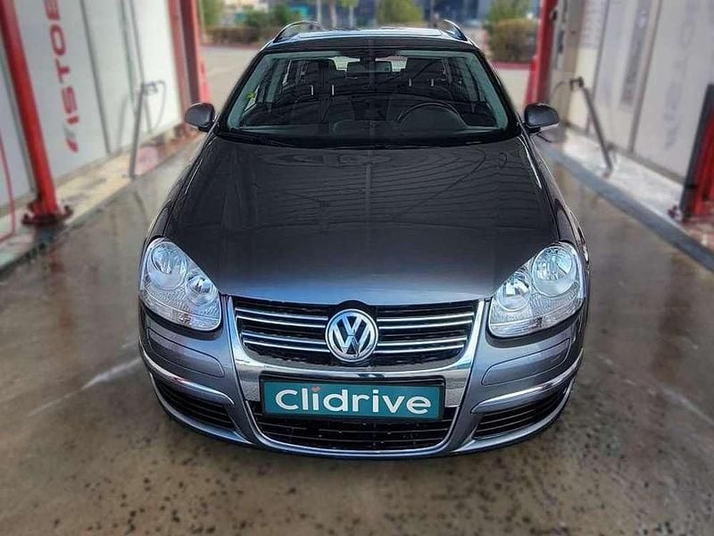 Usado VW Golf V Sportline 140 CV (102 kW) 2008 Gris Familiar