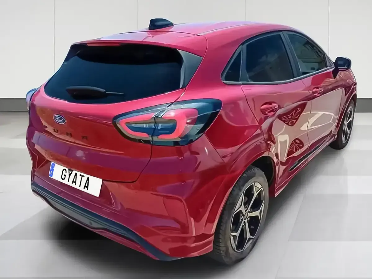 Usado Ford Puma ST-Line 125 CV (91 kW) 2025 Rojo SUV