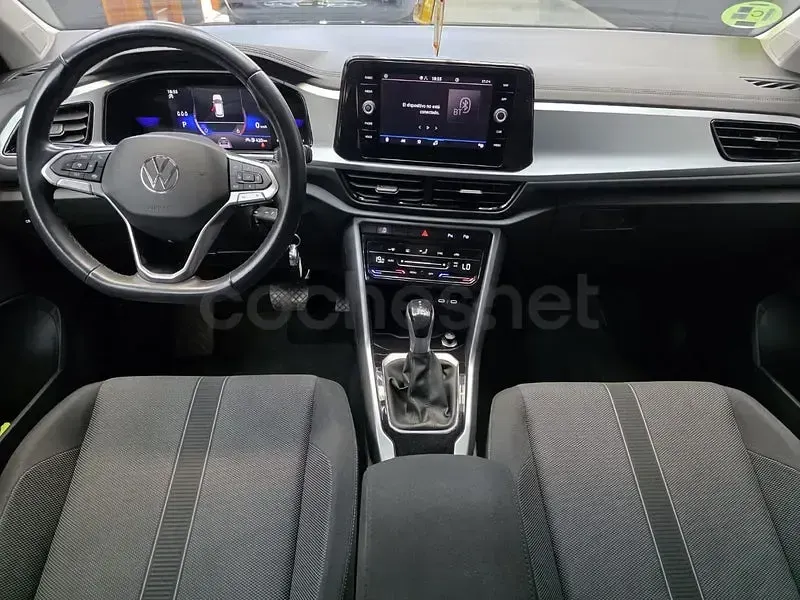 Usado VW T-Roc Life 150 CV (110 kW) 2023 Negro SUV