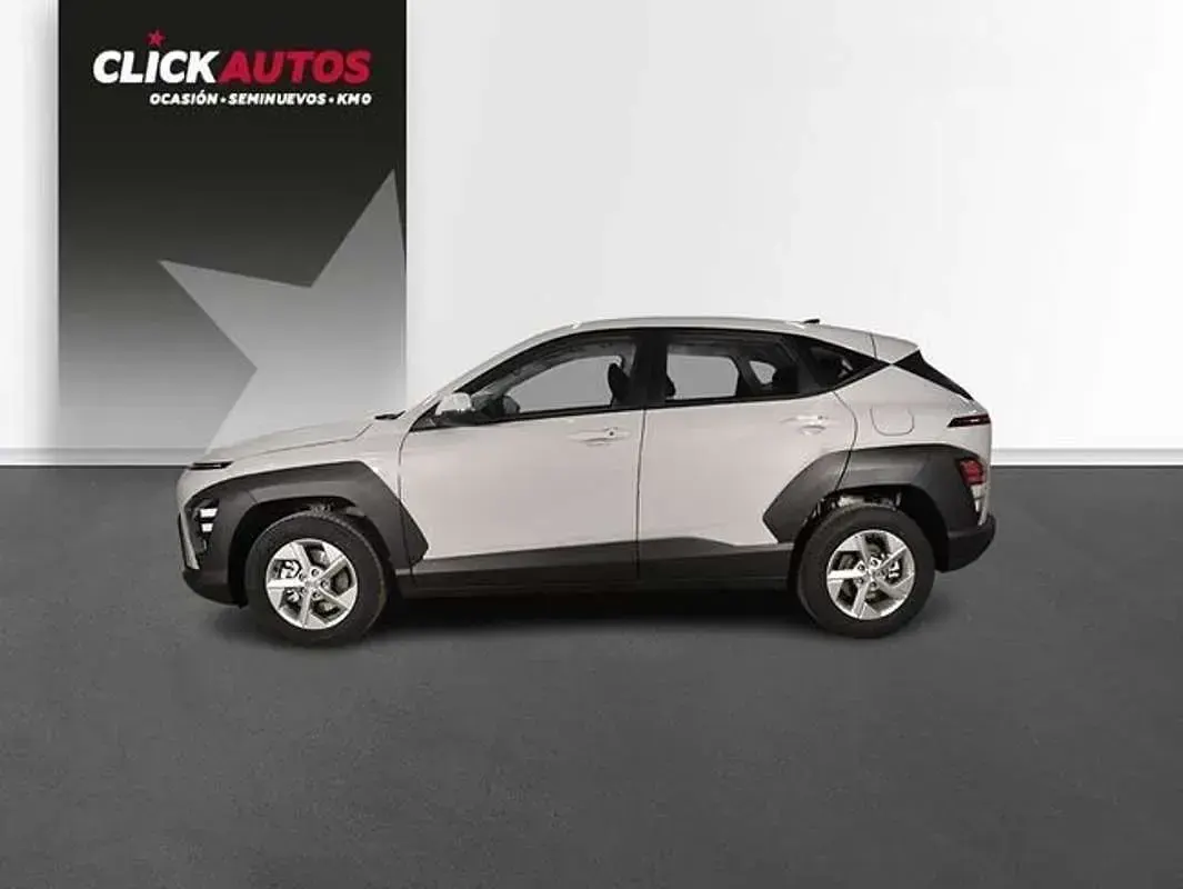 Usado Hyundai Kona 120 CV (88 kW) 2024 Gris SUV
