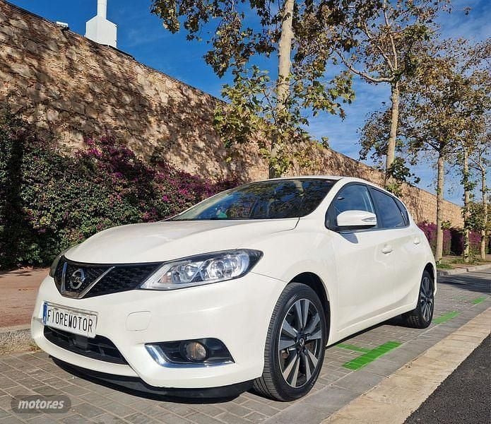 Usado Nissan Pulsar N-Connecta 115 CV (84 kW) 2015 Blanco Berlina
