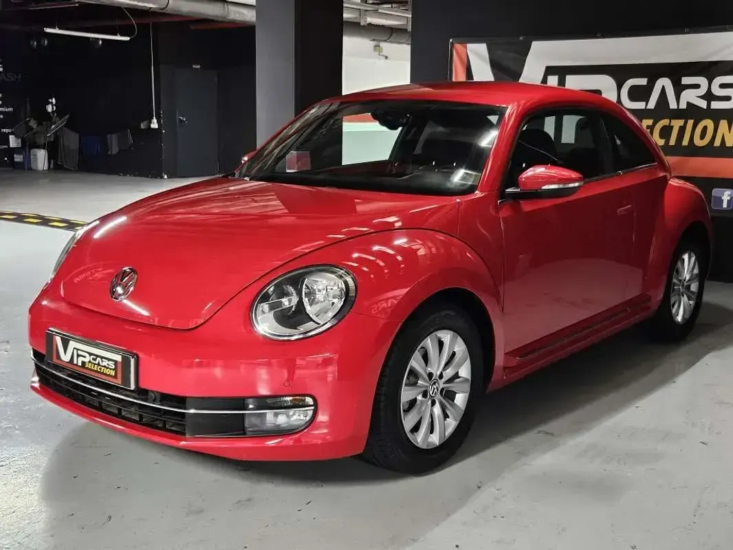 Usado VW Beetle 105 CV (77 kW) 2012 Rojo Utilitario