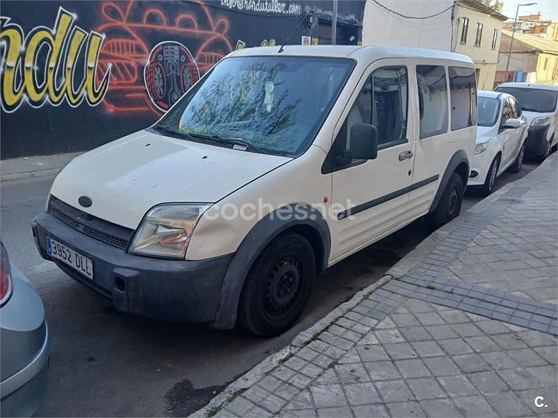 Usado Ford Tourneo Connect Trend 95 CV (69 kW) 2013 Blanco Monovolumen