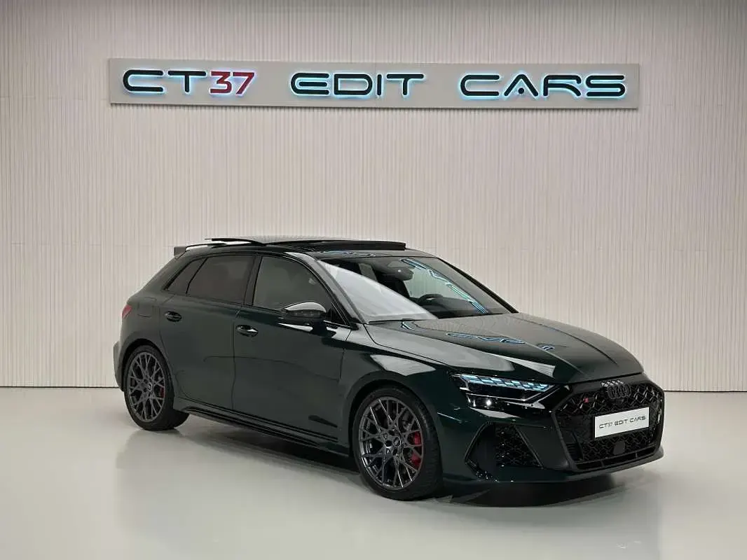 Nuevo Audi RS3 Sportback 400 CV (294 kW) 2026 Verde Utilitario