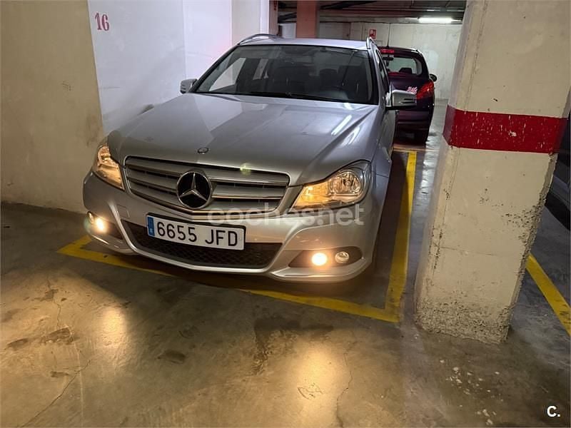 Usado Mercedes C200 136 CV (100 kW) 2012 Gris / plata Familiar