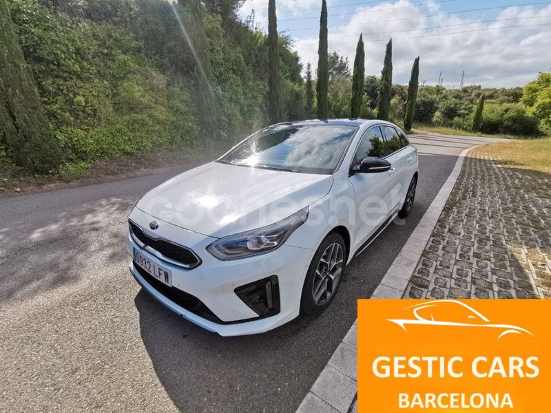 Blanco Usado 2020 Kia ProCeed GT-Line Utilitario | 16.990 € (Precio justo) - Imagen 1/4