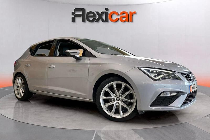 Gris Usado 2018 Seat Leon FR Berlina | 13.990 € (Precio justo) - Imagen 1/4