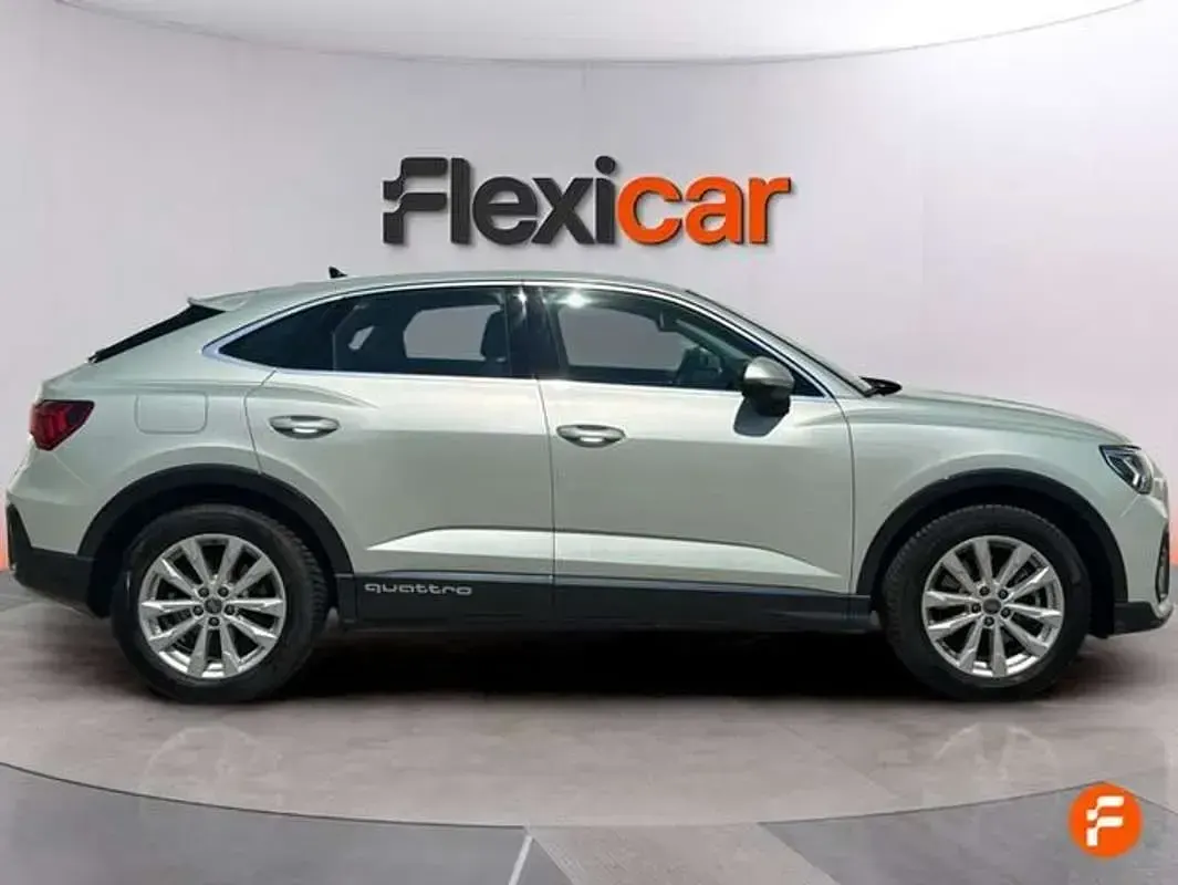 Usado Audi Q3 190 CV (139 kW) 2019 Gris SUV