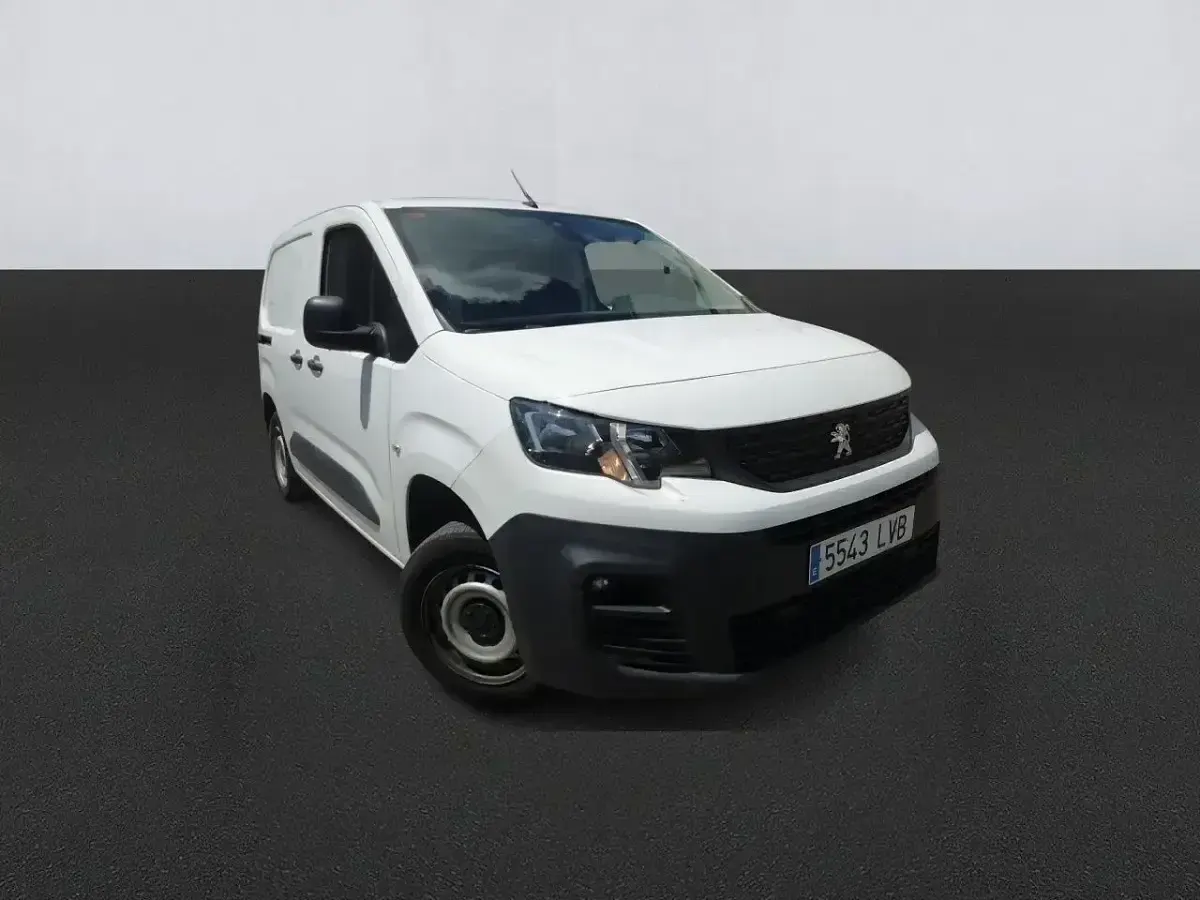 Usado Peugeot Partner Premium 98 CV (72 kW) 2021 Blanco Monovolumen