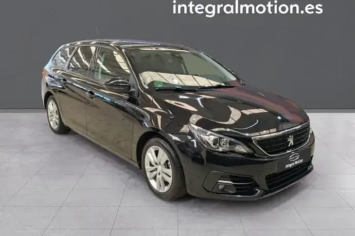 Usado Peugeot 308 SW Style 130 CV (95 kW) 2019 Familiar