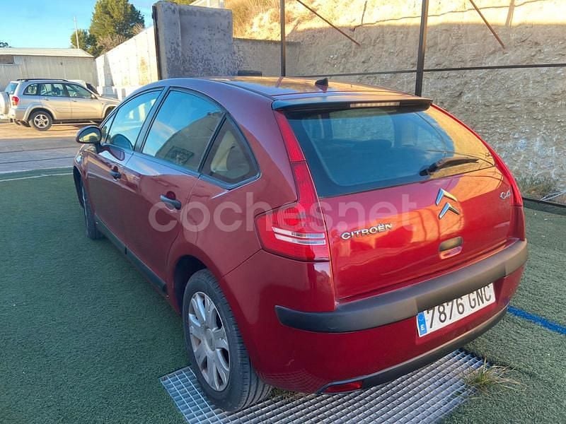 Usado Citroën C4 Exclusive 112 CV (82 kW) 2010 Rojo Berlina