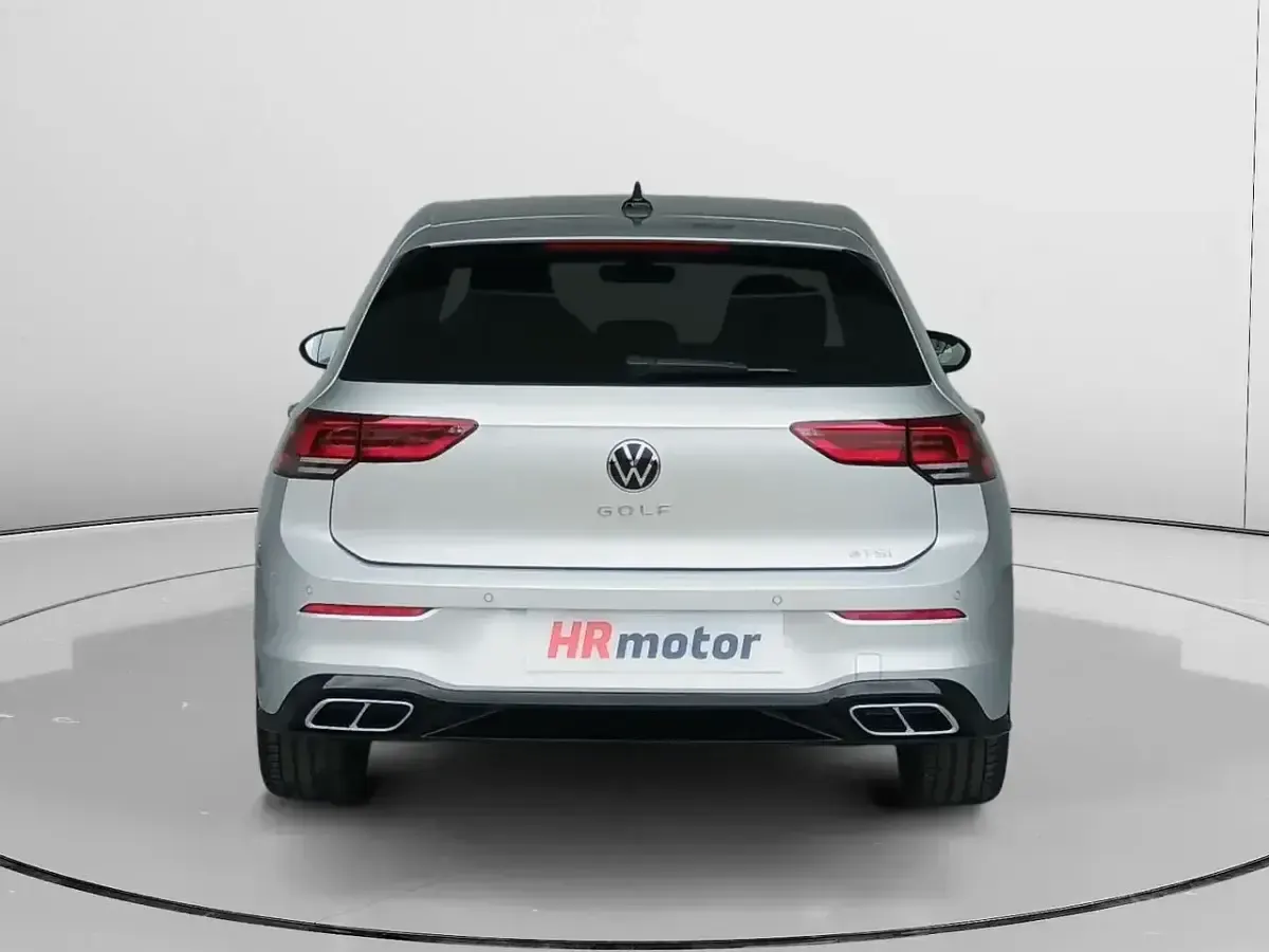 Usado VW Golf VIII R-line 150 CV (110 kW) 2023 Gris Berlina