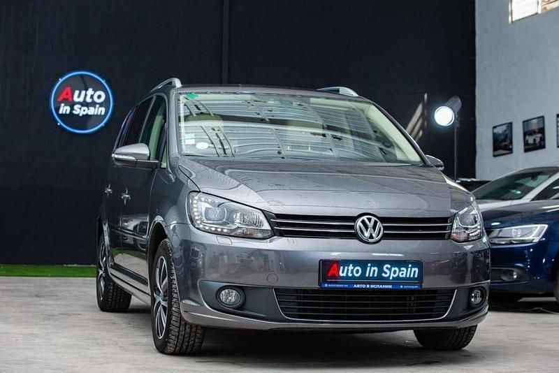 Gris Usado 2014 VW Touran Advance Monovolumen | 13.000 € (Precio justo) - Imagen 1/4