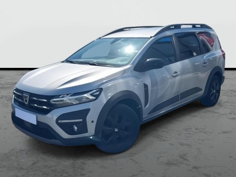 Usado Dacia Jogger 110 CV (80 kW) 2022 Plata Monovolumen