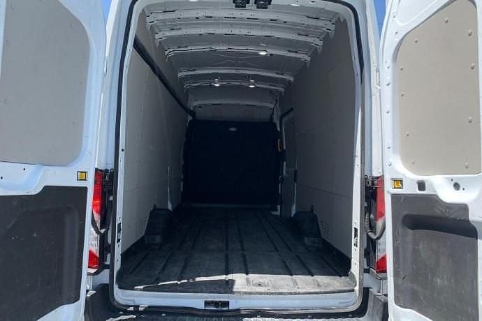 Usado Ford Transit Trend 130 CV (95 kW) 2024 Berlina