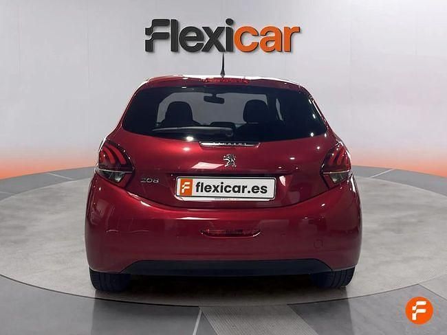 Usado Peugeot 208 Active 99 CV (72 kW) 2018 Rojo Utilitario