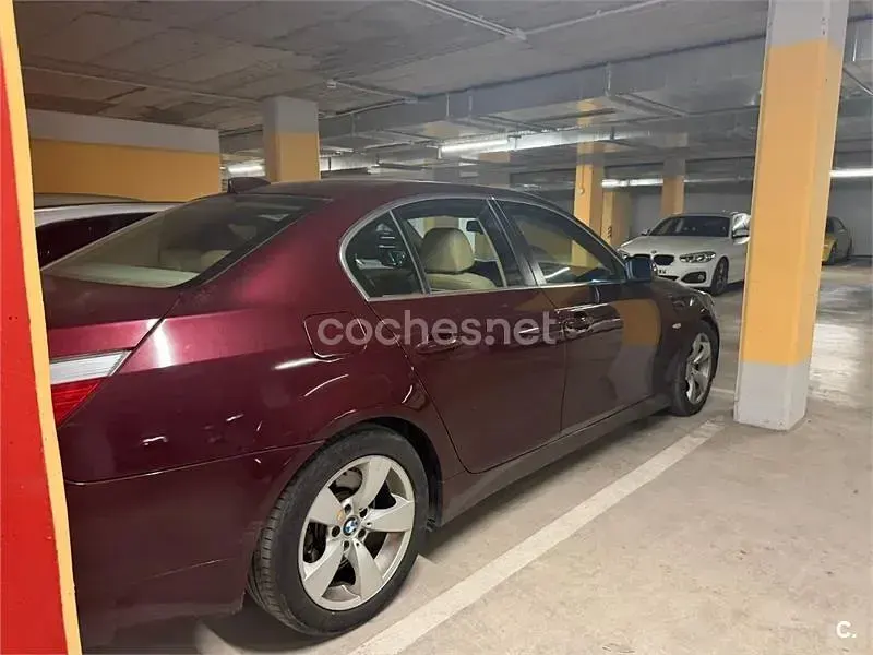 Usado BMW 525 177 CV (130 kW) 2006 Granate Berlina