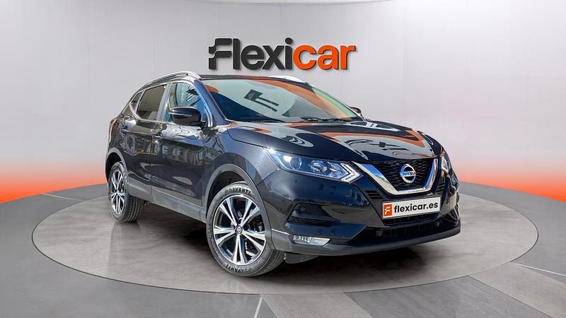 Usado Nissan Qashqai Acenta 140 CV (102 kW) 2019 Negro SUV