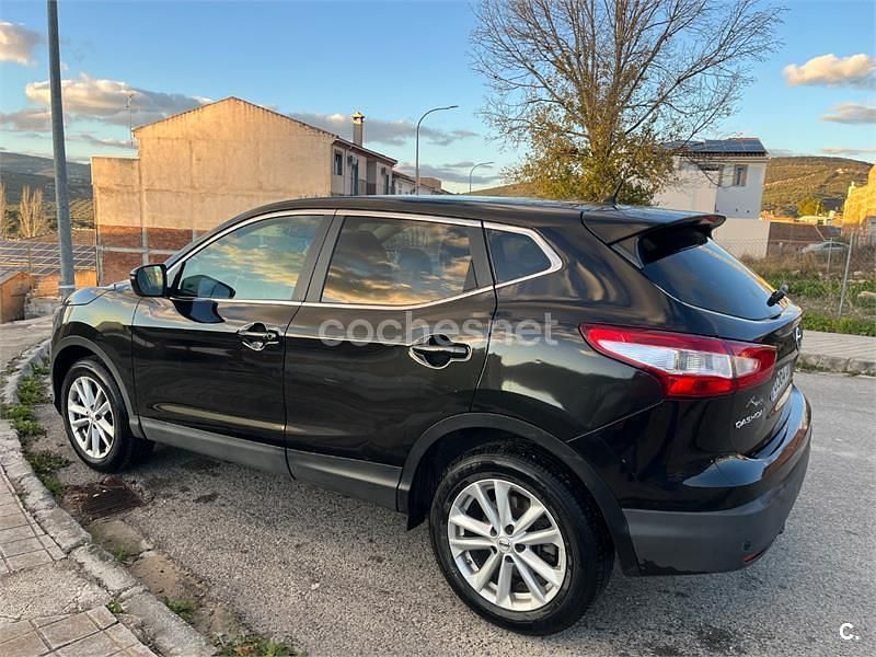 Usado Nissan Qashqai Acenta 110 CV (80 kW) 2015 Blanco SUV