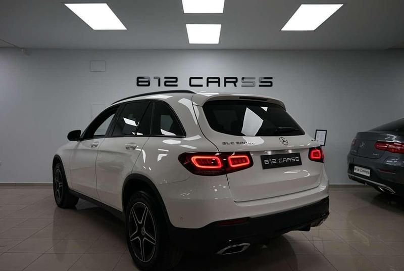 Usado Mercedes GLC300e 306 CV (225 kW) 2022 Blanco SUV