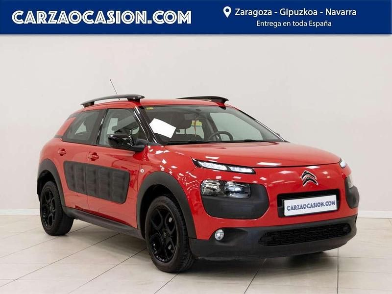 Usado Citroën C4 Cactus Live 82 CV (60 kW) 2017 Rojo Utilitario