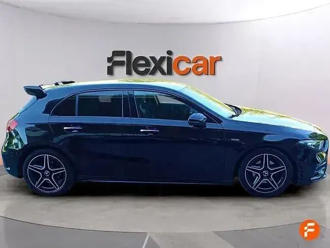 Usado Mercedes A180 116 CV (85 kW) 2021 Gris
