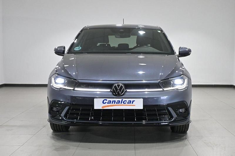 Begagnad VW Polo R-line 95 HK (69 kW) 2022 Grå Sedan