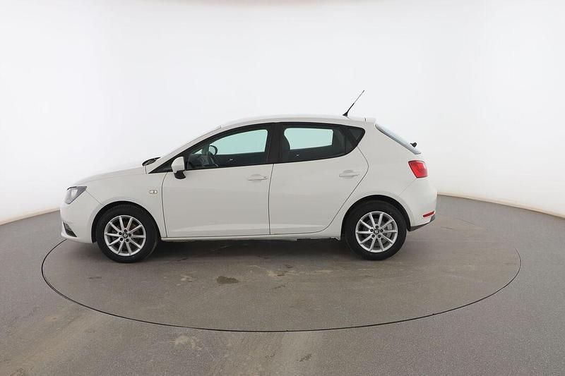 Usado Seat Ibiza Reference 70 CV (51 kW) 2014 Blanco Utilitario