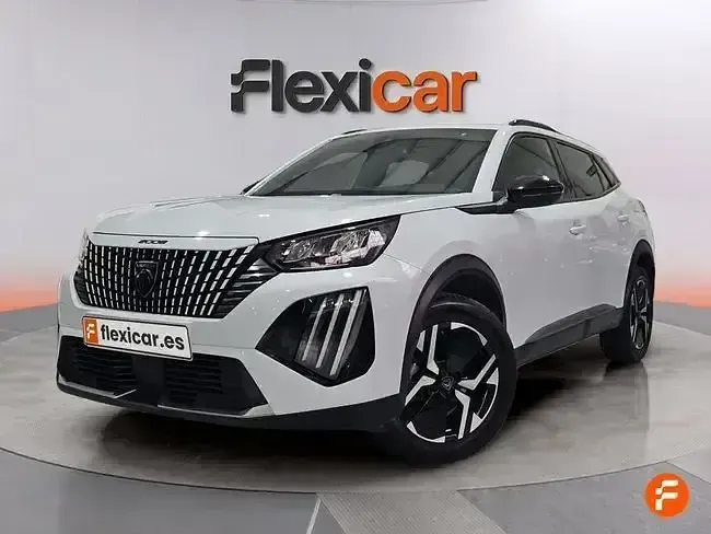 Usado Peugeot 2008 Allure 130 CV (95 kW) 2024 Blanco SUV