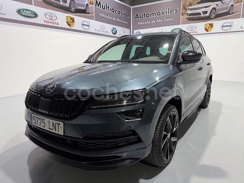Usado Skoda Karoq SportLine 150 CV (110 kW) 2021 Gris / plata SUV