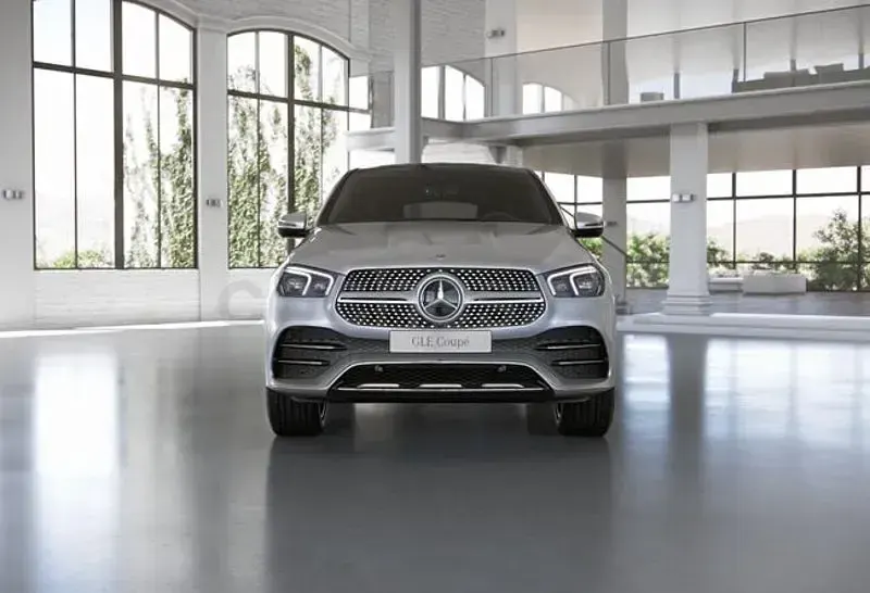 Usado Mercedes GLE350 272 CV (200 kW) 2022 Gris / plata Coupe