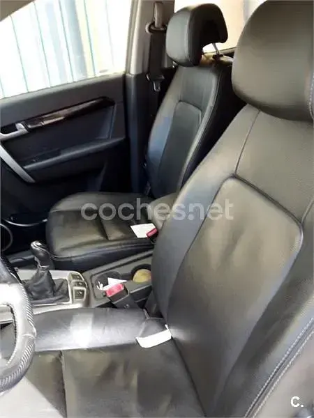 Usado Chevrolet Captiva LT 184 CV (135 kW) 2012 Negro SUV