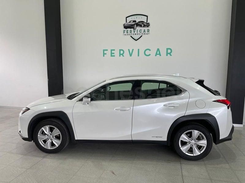 Usado Lexus UX Business Edition 184 CV (135 kW) 2021 Blanco SUV