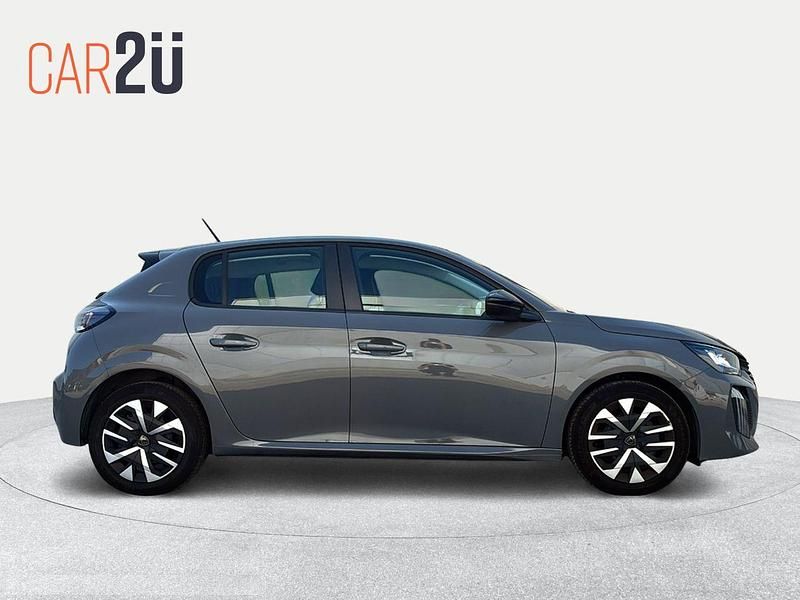 Usado Peugeot 208 Active 74 CV (54 kW) 2024 Gris Utilitario