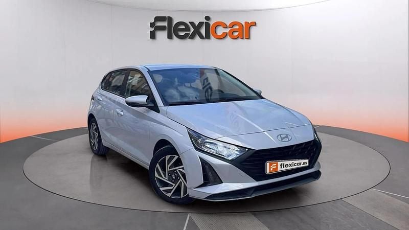 Begagnad Hyundai i20 84 HK (61 kW) 2024 Halvkombi