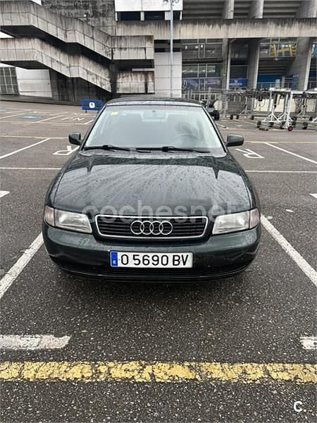 Verde Usado 1997 Audi A4 Berlina | 1300 € (Super precio) - Imagen 1/4