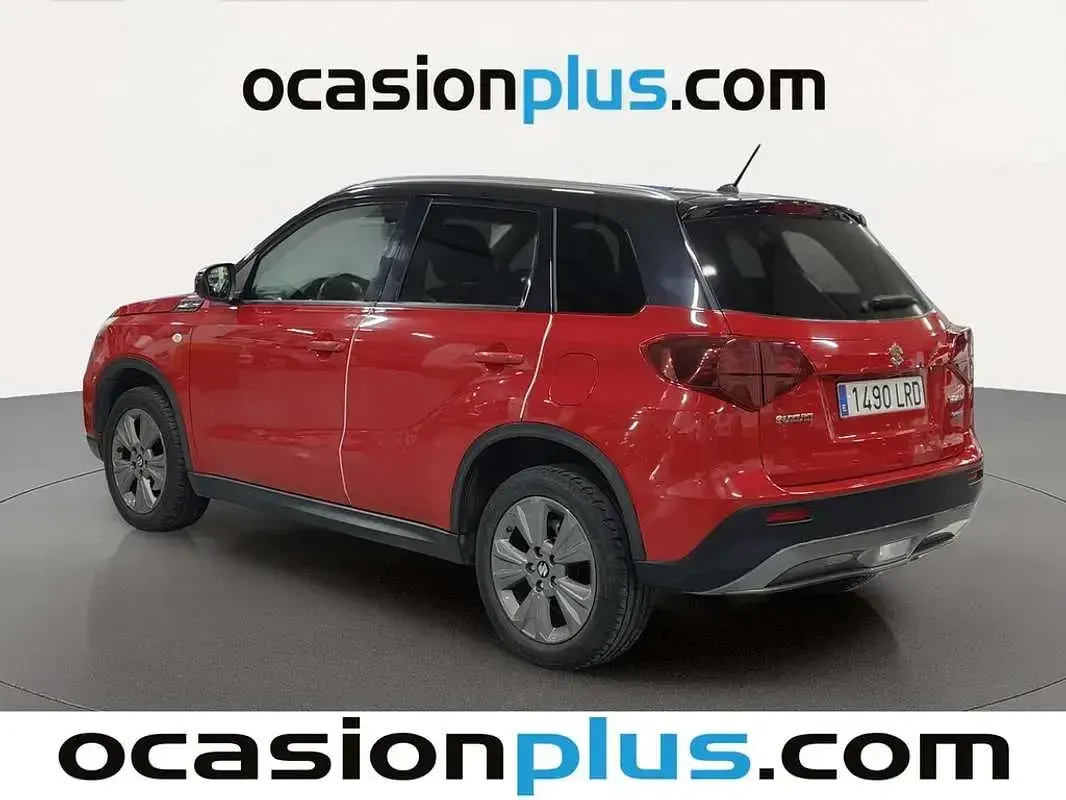 Usado Suzuki Vitara 129 CV (94 kW) 2021 Negro SUV