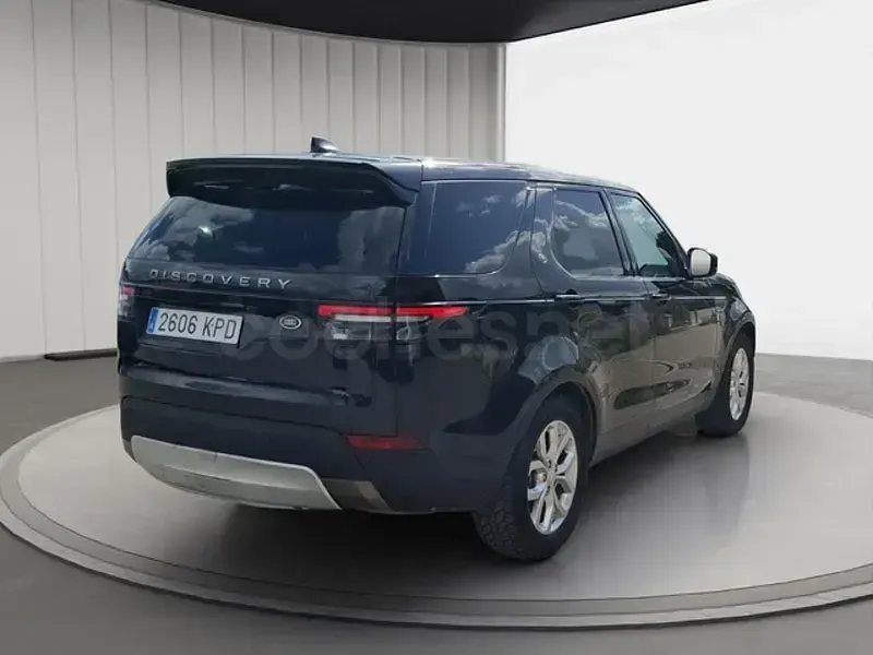 Usado Land Rover Discovery 5 SE 240 CV (176 kW) 2018 Negro SUV