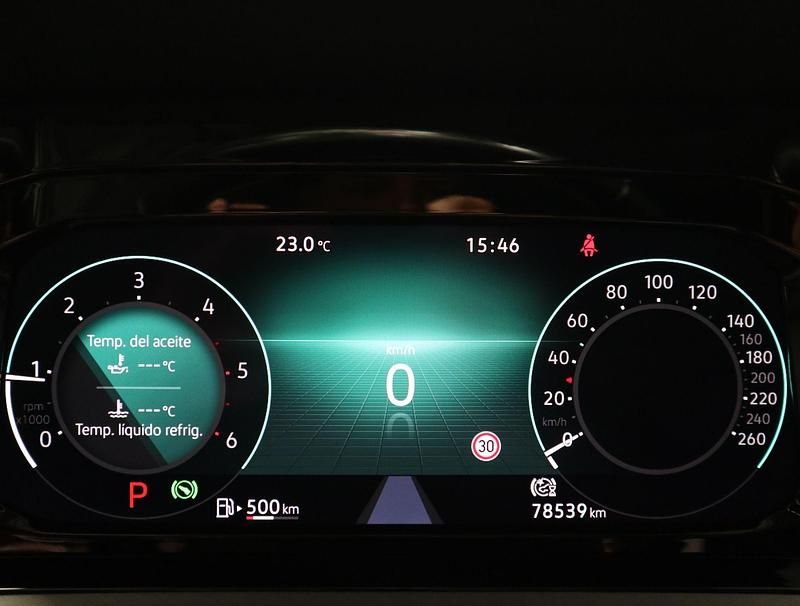 Usado VW Golf VII 115 CV (84 kW) 2021 Blanco Utilitario