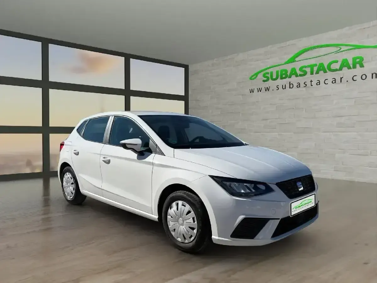 Usado Seat Ibiza 80 CV (58 kW) 2024 Blanco Utilitario