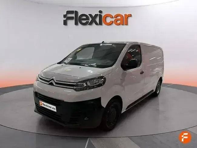 Usado Citroën Jumpy 102 CV (75 kW) 2024 Blanco Monovolumen
