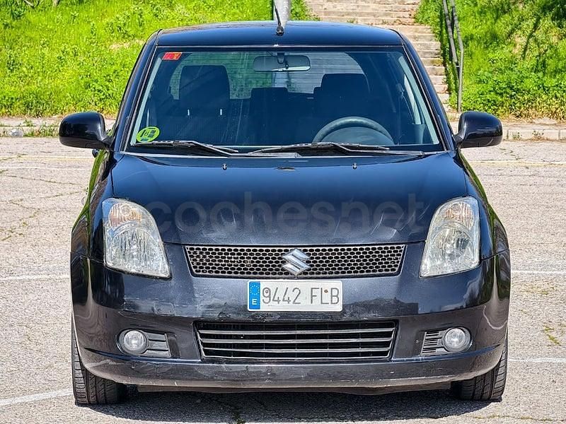 Usado Suzuki Swift GLX 69 CV (50 kW) 2007 Negro Utilitario